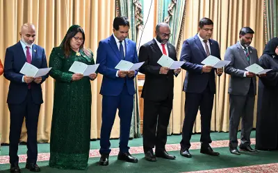އަމުރުގެ ދާއިރާ އޮޅި އިތުރު ސުވާލުތަކެއް!