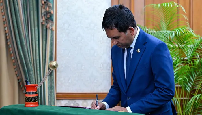 ކިއުބާގެ ކުރީގެ ރައީސް ރައުލްގެ މައްޗަށް މީހުން މެރުމުގެ ދައުވާ އުފުލައިފި